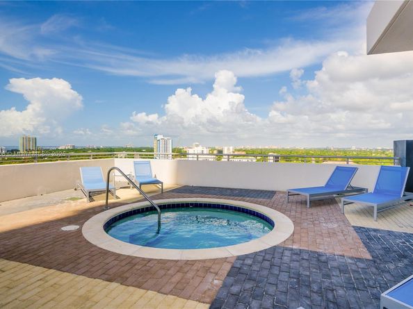 60 SW 13th St 2609, Miami FL 33130