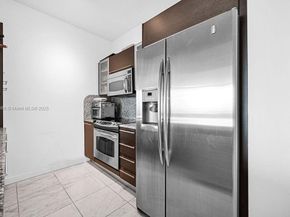 950 Brickell Bay Dr 3605, Miami FL 33131