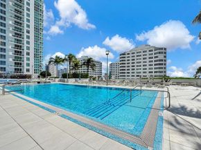 950 Brickell Bay Dr 3605, Miami FL 33131