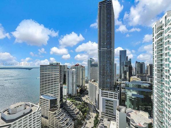 950 Brickell Bay Dr 3605, Miami FL 33131