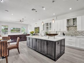 3695 W Gardenia Ave, Weston FL 33332
