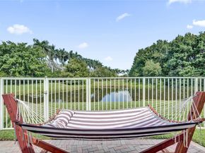 3695 W Gardenia Ave, Weston FL 33332