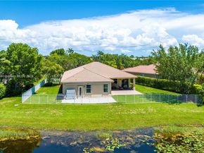 3695 W Gardenia Ave, Weston FL 33332