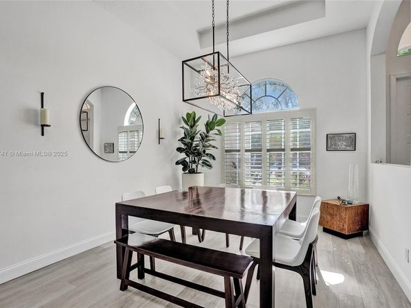 3695 W Gardenia Ave, Weston FL 33332