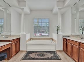 3695 W Gardenia Ave, Weston FL 33332