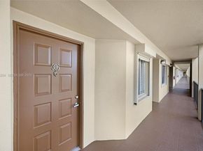 900 SW 142nd Ave 306L, Pembroke Pines FL 33027