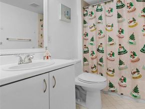 900 SW 142nd Ave 306L, Pembroke Pines FL 33027