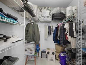 900 SW 142nd Ave 306L, Pembroke Pines FL 33027