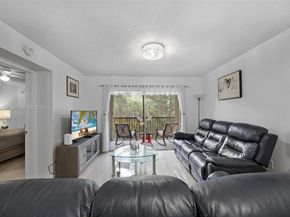 900 SW 142nd Ave 306L, Pembroke Pines FL 33027