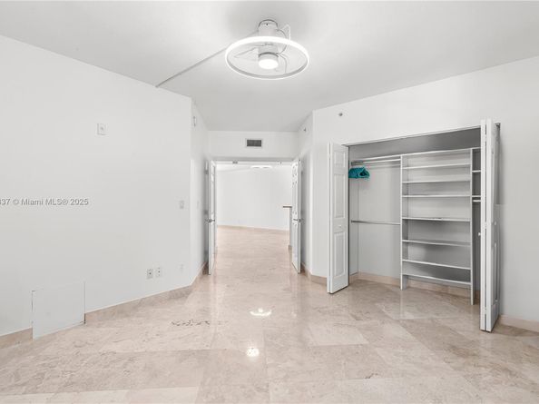 100 Meridian Ave 216, Miami Beach FL 33139