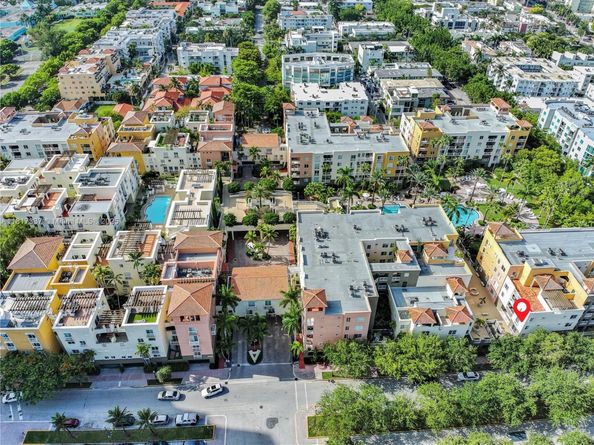 100 Meridian Ave 216, Miami Beach FL 33139