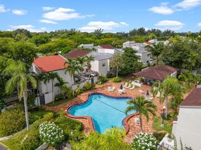 4726 SW 67th Ave F6, Miami FL 33155