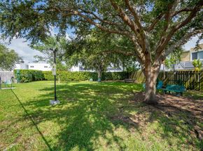 4726 SW 67th Ave F6, Miami FL 33155