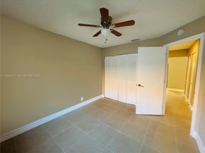 4176 NW 5th Dr, Deerfield Beach FL 33442