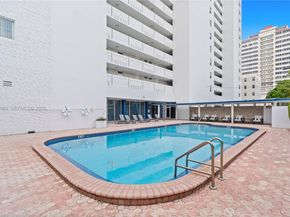 6450 Collins Ave 204, Miami Beach FL 33141
