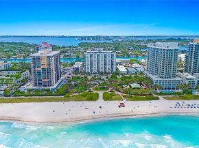 6450 Collins Ave 204, Miami Beach FL 33141