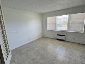 18 Hastings B 18, West Palm Beach FL 33417