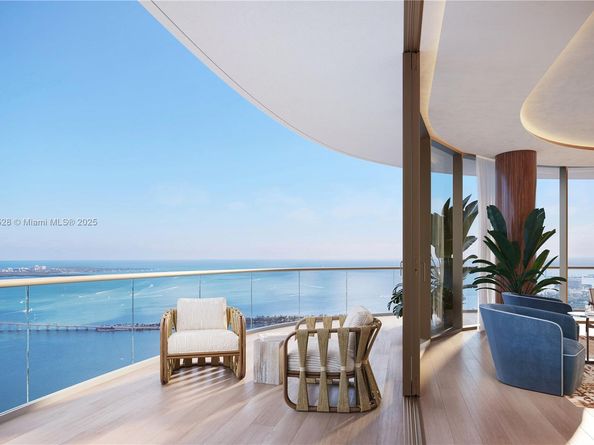 1420 S Miami Ave 5806, Miami FL 33130