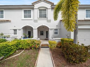 16829 SW 1st Mnr, Pembroke Pines FL 33027