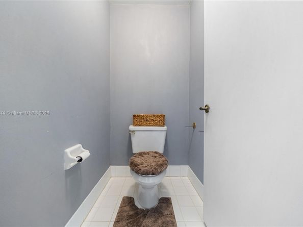 16829 SW 1st Mnr, Pembroke Pines FL 33027