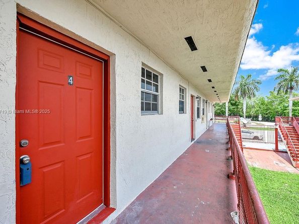 14180 NW 22nd Ave 4, Opa-Locka FL 33054