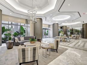 2000 Island Blvd 203, Aventura FL 33160