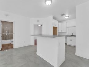 363 SW 1st Ter, Deerfield Beach FL 33441