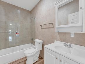 363 SW 1st Ter, Deerfield Beach FL 33441