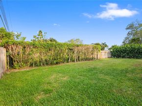 5280 SW 90th Ave, Cooper City FL 33328