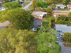 5280 SW 90th Ave, Cooper City FL 33328