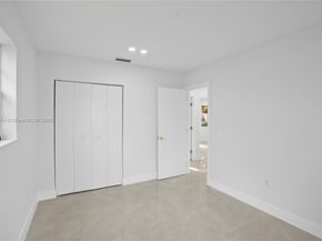 5280 SW 90th Ave, Cooper City FL 33328