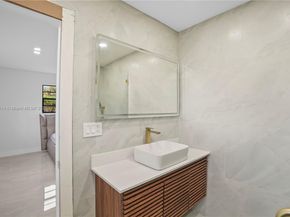 5280 SW 90th Ave, Cooper City FL 33328