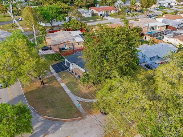5280 SW 90th Ave, Cooper City FL 33328