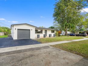 5280 SW 90th Ave, Cooper City FL 33328