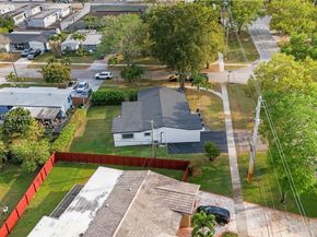 5280 SW 90th Ave, Cooper City FL 33328
