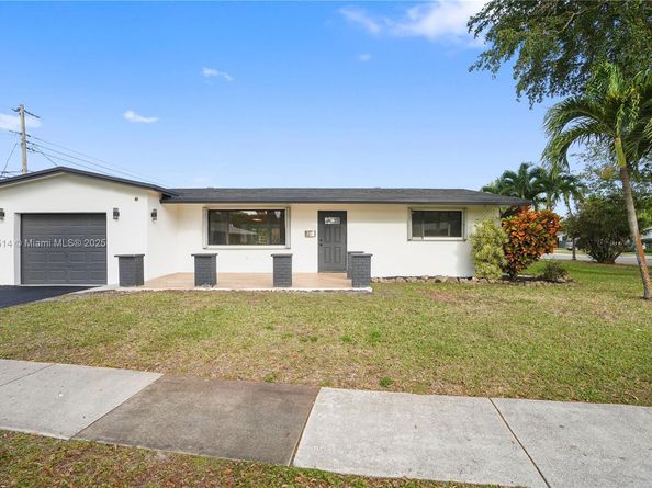 5280 SW 90th Ave, Cooper City FL 33328