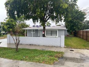 5311 NE 10th Ave, Deerfield Beach FL 33064