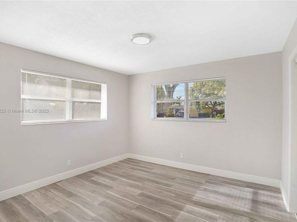 Undisclosed Address #A11895252, Fort Lauderdale FL 33312