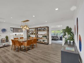 2301 NE 196th St, Miami FL 33180