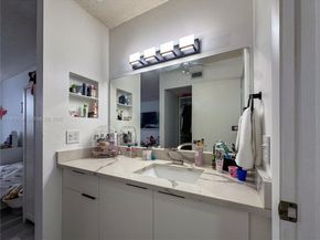 2766 S Carambola Cir S 404, Coconut Creek FL 33066