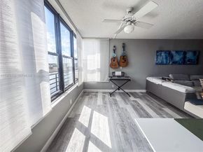 2766 S Carambola Cir S 404, Coconut Creek FL 33066