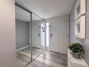 2766 S Carambola Cir S 404, Coconut Creek FL 33066