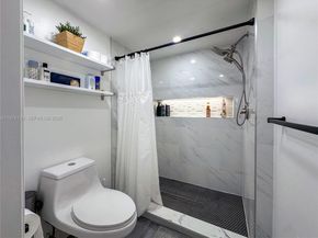 2766 S Carambola Cir S 404, Coconut Creek FL 33066