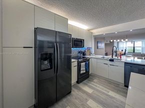 2766 S Carambola Cir S 404, Coconut Creek FL 33066