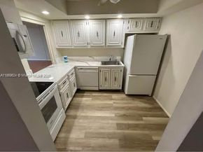 800 Parkview Dr 406, Hallandale Beach FL 33009
