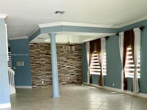 18423 NW 9th St, Pembroke Pines FL 33029