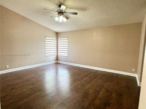 18423 NW 9th St, Pembroke Pines FL 33029
