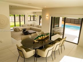 10475 SW 72nd Ave, Pinecrest FL 33156