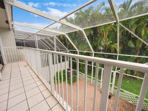 9785 NW 45th Ln, Doral FL 33178