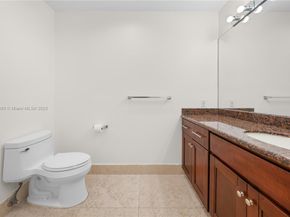 9785 NW 45th Ln, Doral FL 33178